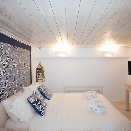 Blue, White And Grey Suites Ornos  Zewnętrze zdjęcie