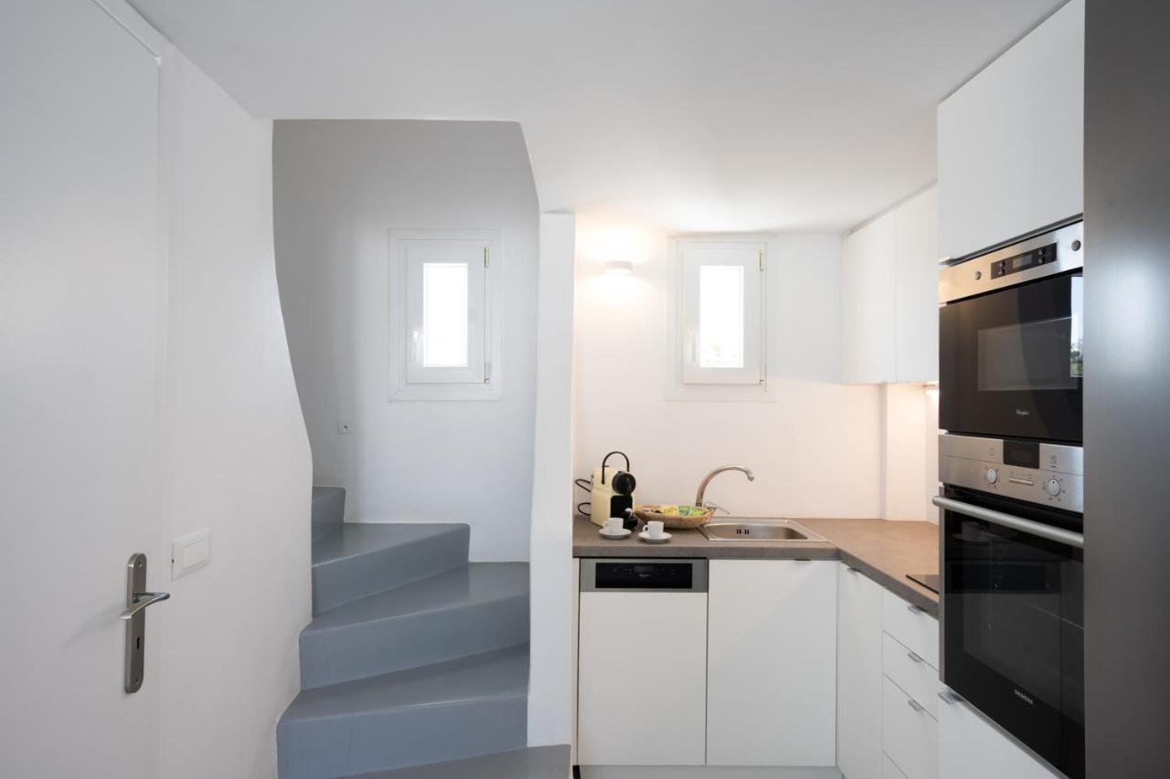 Blue, White And Grey Suites Ornos  Zewnętrze zdjęcie