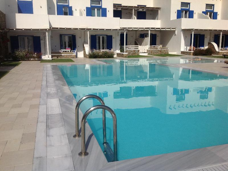 Blue, White And Grey Suites Ornos  Zewnętrze zdjęcie